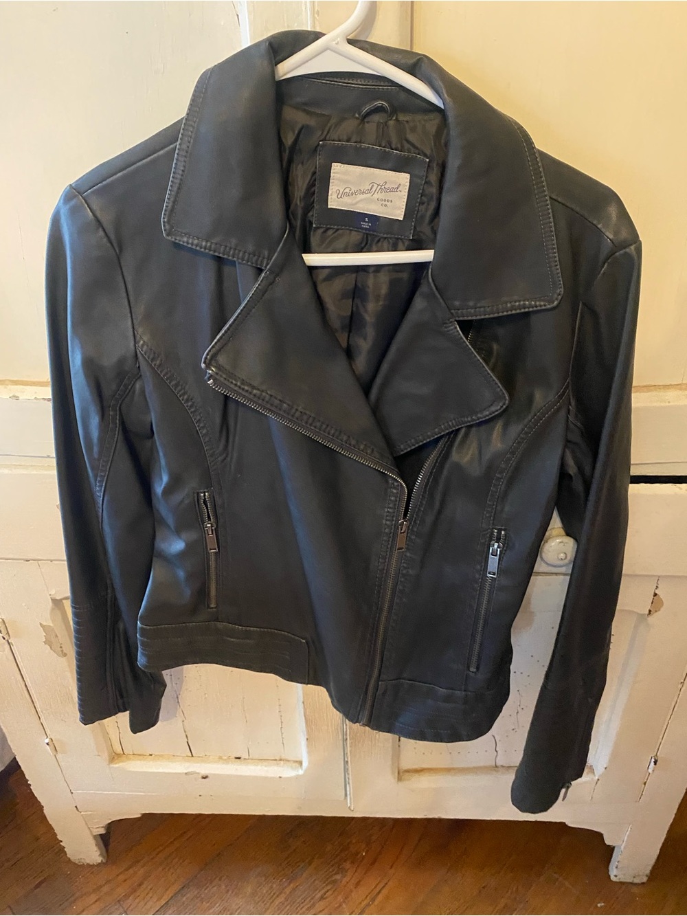 Universal Thread Black Leather Moto Jacket with Zip Pockets